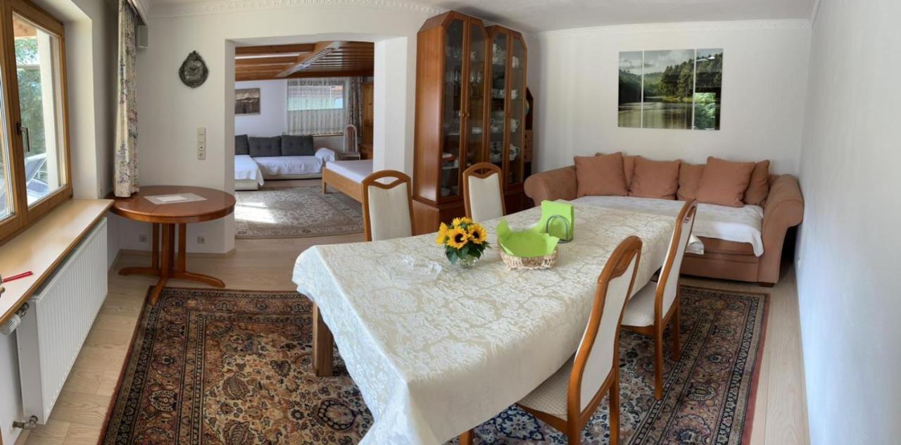Ferienwohnung Haus Waldrand Oberndorf in Tirol Exterior foto