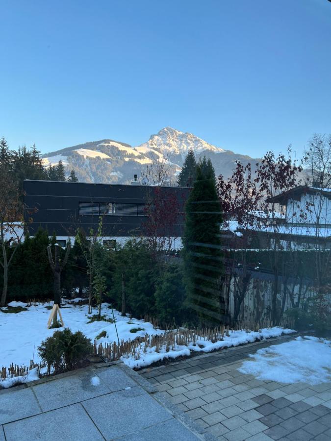 Ferienwohnung Haus Waldrand Oberndorf in Tirol Exterior foto