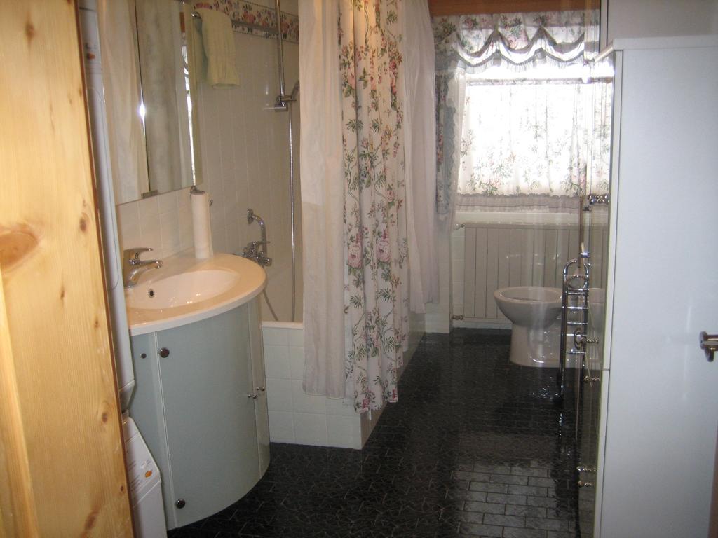 Ferienwohnung Haus Waldrand Oberndorf in Tirol Zimmer foto